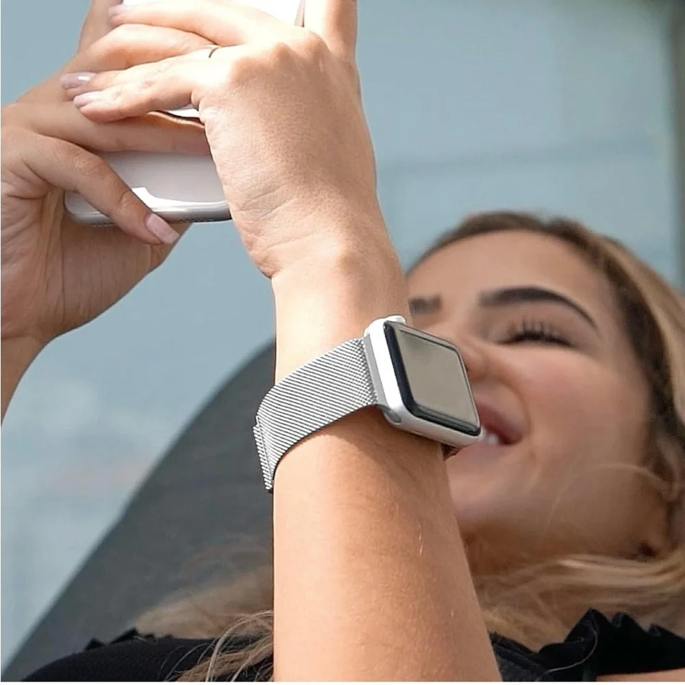 NWT Apple Watch Expandable Band, Silver